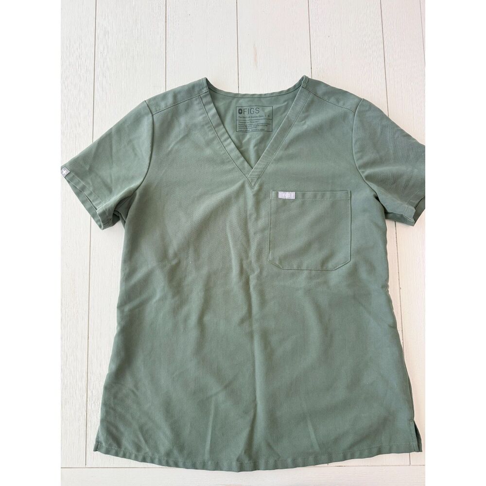 FIGS Hunter Green Technical Collection Scrub Top Size Small- TWO Available